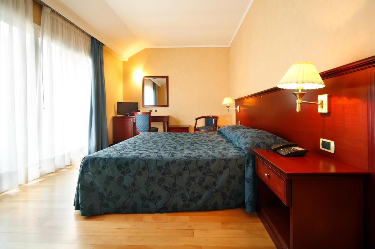 Hotel Terminal Milano Camera foto